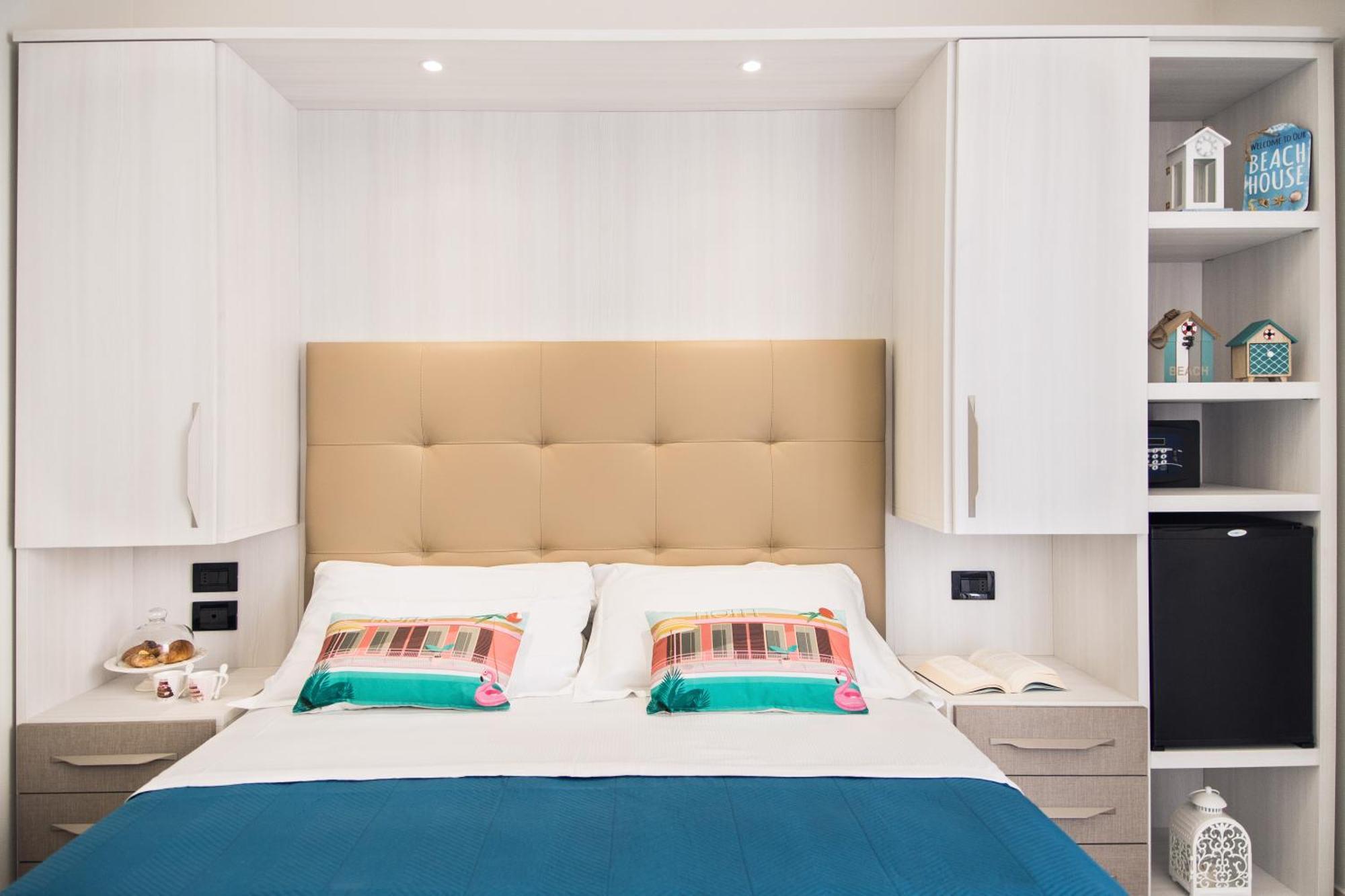 Viva Beach Hotel Ρίμινι Εξωτερικό φωτογραφία