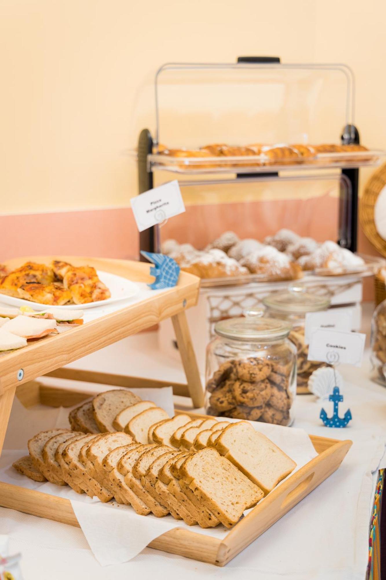 Viva Beach Hotel Ρίμινι Εξωτερικό φωτογραφία